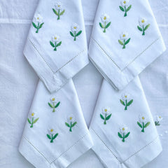 Daisy Flower Embroidered Napkins (Set Of Four) The Charpoy