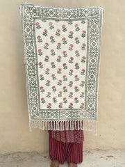 Floral Dhurrie/Rug The Charpoy