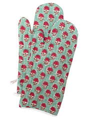 Green & Red Oven Gloves
