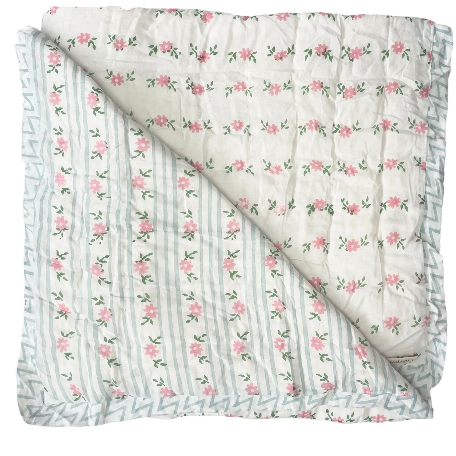 Petit Pink Daisy Garland Hand Block Printed Quilt The Charpoy1