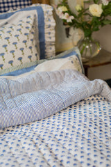 Small Blue Flower Quilt/Eiderdown The Charpoy
